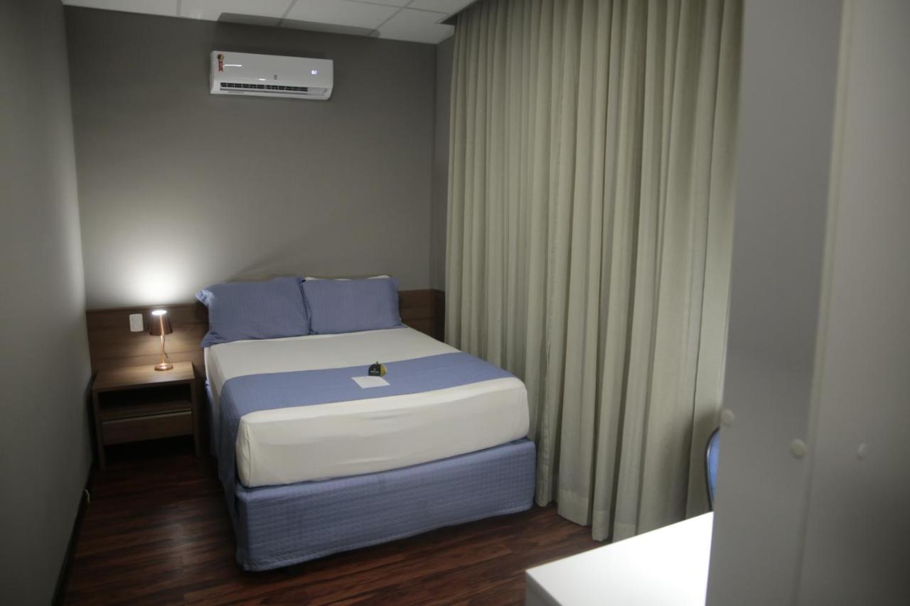 Jockey Class Hotel Терезина Экстерьер фото